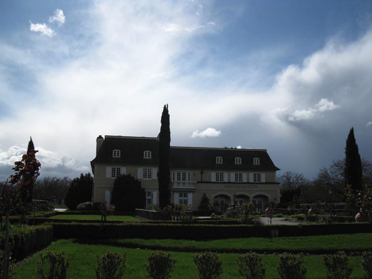 Kendall-Jackson Wine Center, 5007 Fulton Road, Fulton, California