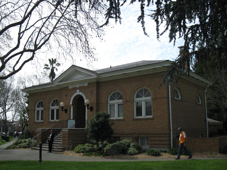 Visitors Bureau, Sonoma Plaza, Sonoma, California