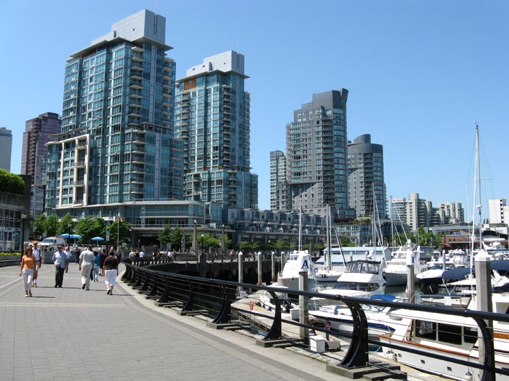 Quay, Coal Harbour Marina, West End, Vancouver, BC, Canada