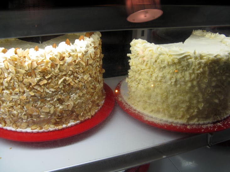 Cakes, True Confections, 866 Denman Street, West End, Vancouver, BC, Canada