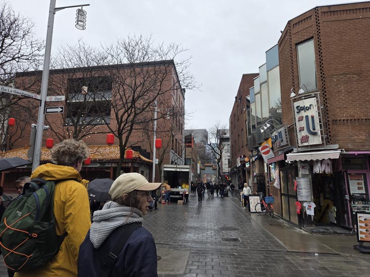 Rue De la Gaucheti&egrave;re at Rue Clark, Montr&eacute;al, Canada, April 5, 2026