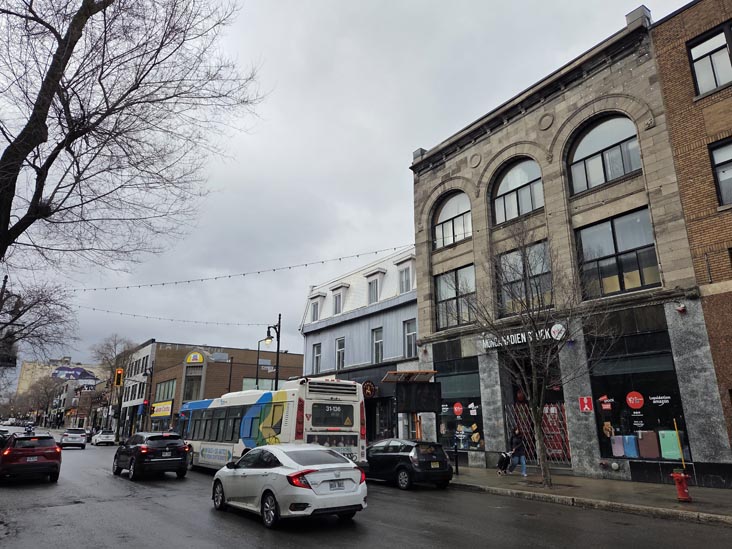 Boulevard Saint-Laurent Near Avenue des Pins, Montr&eacute;al, Canada, April 5, 2026