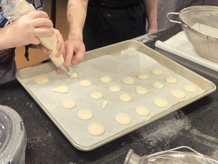 Ateliers & Saveurs Macarons Class, Montr&eacute;al, Canada, April 4, 2026