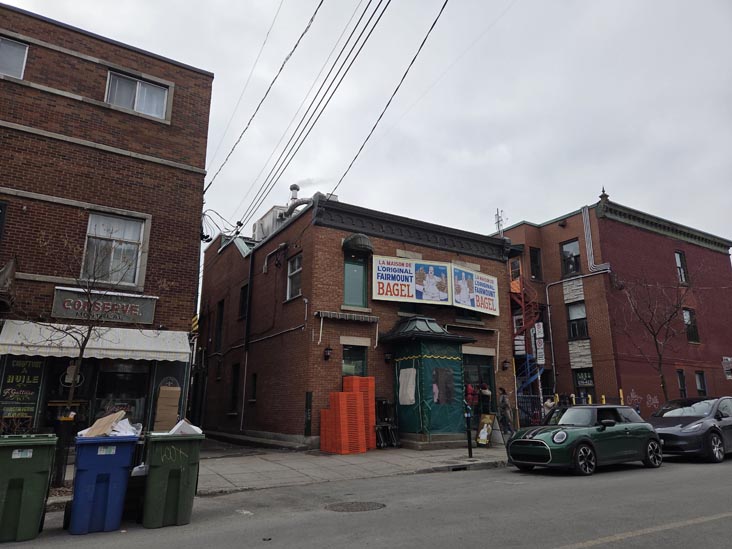 Fairmount Bagel, 74 Avenue Fairmount Ouest, Montréal, Canada, April 4, 2026