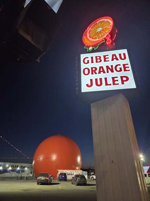 Gibeau Orange Julep, 7700 Boulevard Décarie, Montréal, Canada, April 7, 2026