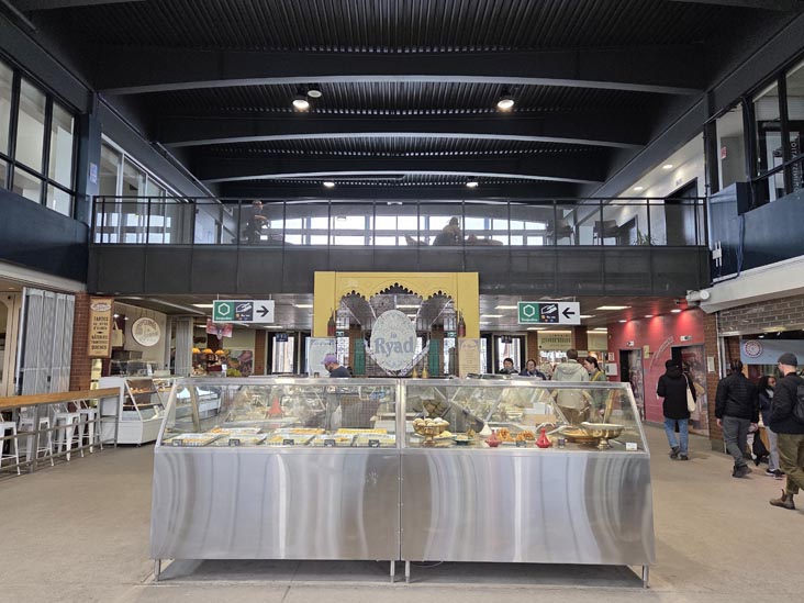 March&eacute; Jean-Talon, Montr&eacute;al, Canada, April 6, 2026