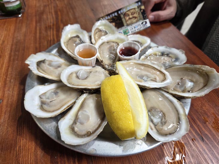 Oysters, La Boîte aux Huîtres, Marché Jean-Talon, Montréal, Canada, April 6, 2026