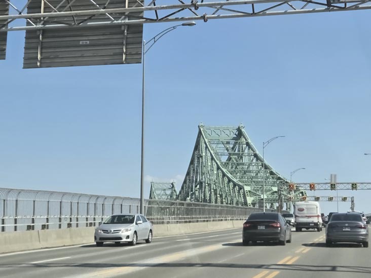 Crossing Pont Jacques-Cartier/Jacques Cartier Bridge Between Montr&eacute;al and Longueuil, Qu&eacute;bec, Canada, April 28, 2026