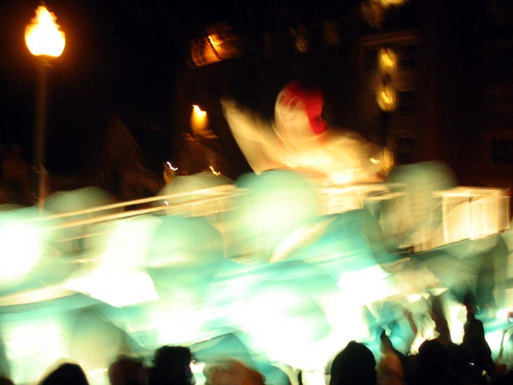 Night Parade, Grande Allée, Carnaval de Québec (Quebec Winter Carnival), Québec City, Canada, February 16, 2008, 9:43 p.m.