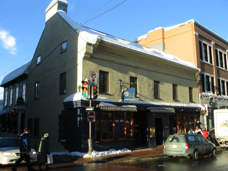 700, Rue Saint-Jean, Québec City, Canada