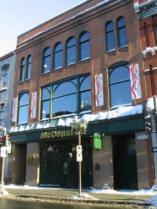 McDonald's, 1151, Rue Saint-Jean, Québec City, Canada