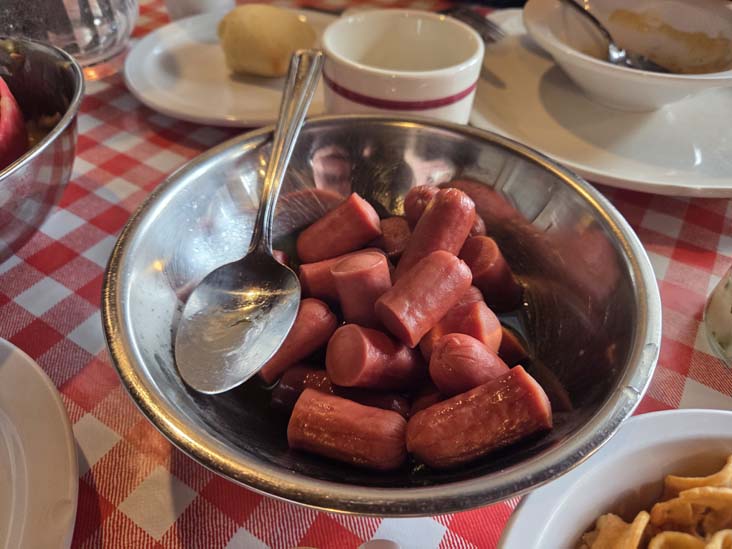 Petites Saucisses dans le Sirop d'&Eacute;rable/Sausages in Maple Syrup, Cabane &agrave; Sucre Constantin Gr&eacute;goire, Saint-Esprit, Canada, April 7, 2026