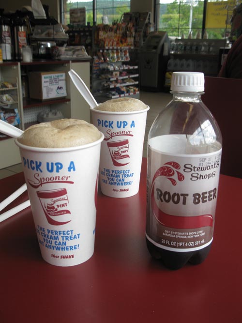 Root Beer Float, Stewart's, 5478 State Route 23A, Haines Falls, New York