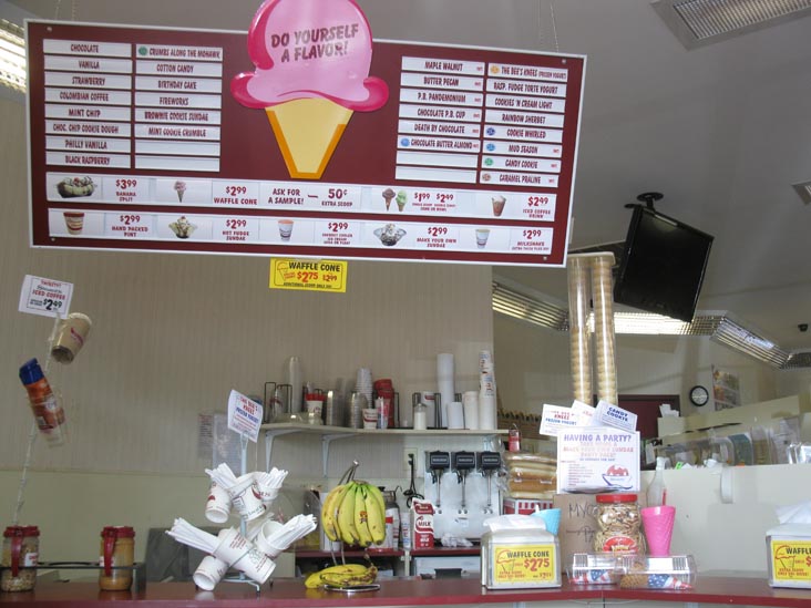 Stewart's, 5478 State Route 23A, Haines Falls, New York