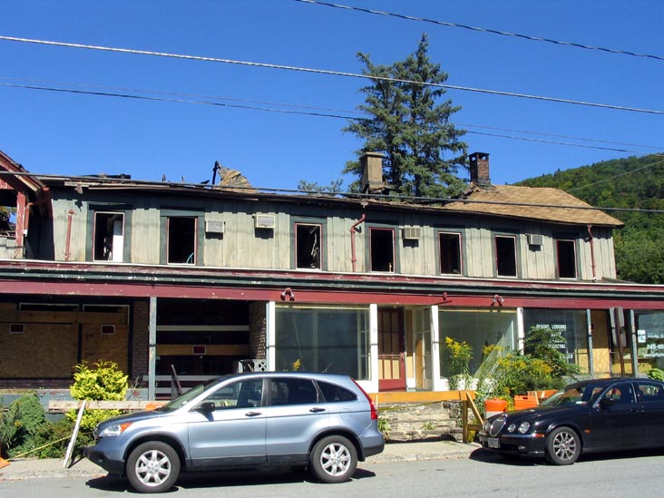 Phoenicia Hotel, 57 Main Street, Phoenicia, New York