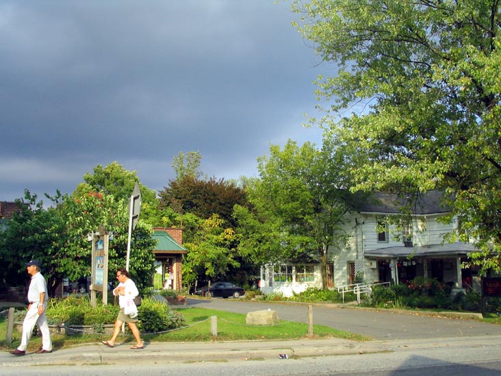 21-23 Mill Hill Road, Woodstock, New York