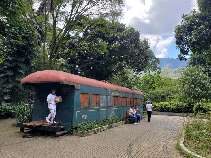 El Vagón, Jardín Botánico, Medellín, Colombia, July 10, 2022