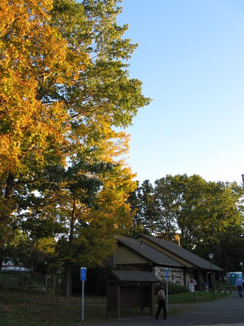 Wallingford Rest Area, Interstate 91, Connecticut, November 10, 2010