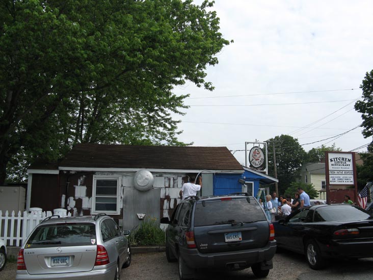Kitchen Little, 135 Greenmanville Avenue, Mystic, Connecticut