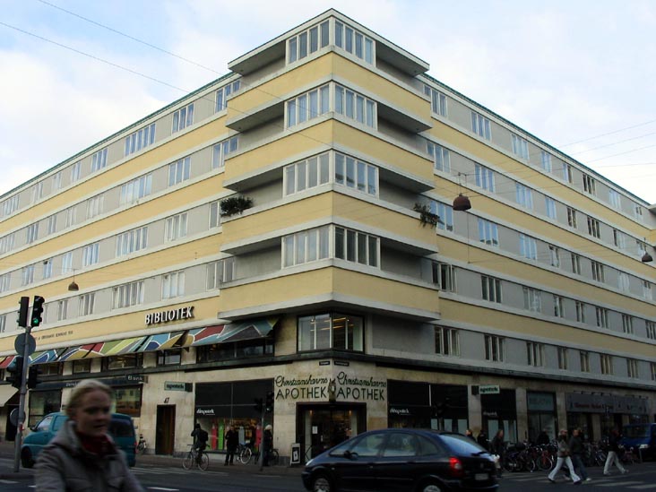 Dronningensgade, Christianshavn Torv, Copenhagen, Denmark, November 16, 2007