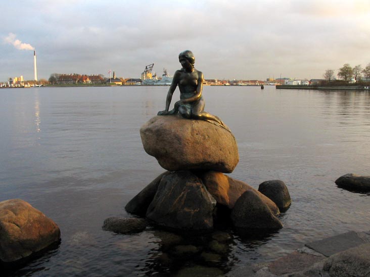 The Little Mermaid (Den Lille Havfrue), Langelinie, Copenhagen, Denmark, November 16, 2007