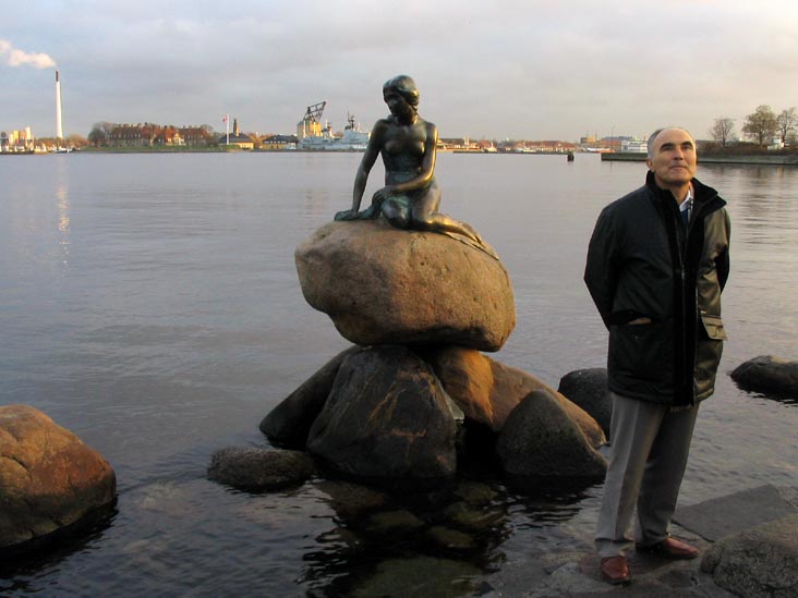 The Little Mermaid (Den Lille Havfrue), Langelinie, Copenhagen, Denmark, November 16, 2007