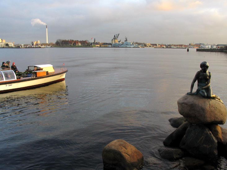 The Little Mermaid (Den Lille Havfrue), Langelinie, Copenhagen, Denmark, November 16, 2007
