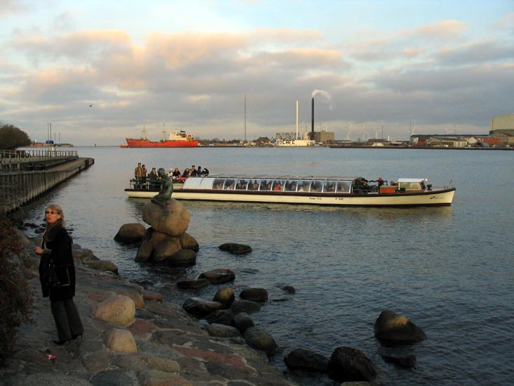 The Little Mermaid (Den Lille Havfrue), Langelinie, Copenhagen, Denmark, November 16, 2007