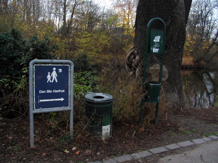 Path To The Little Mermaid (Den Lille Havfrue), Churchill Park, Copenhagen, Denmark
