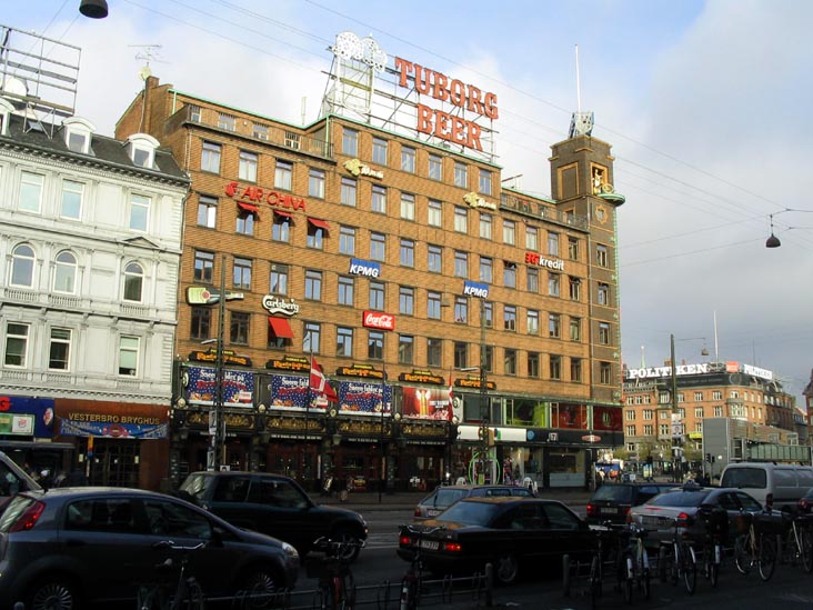 Thermometer, Rådhuspladsen (City Hall Square), Copenhagen, Denmark, November 16, 2007