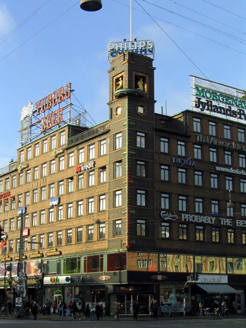 Thermometer, Rådhuspladsen (City Hall Square), Copenhagen, Denmark, November 16, 2007