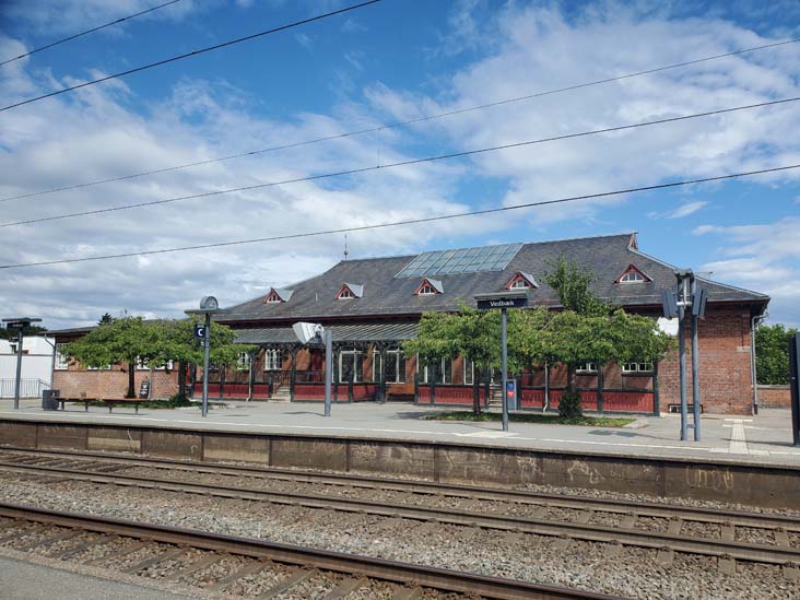 Vedbæk Station, Vedbæk, Denmark, July 23, 2025