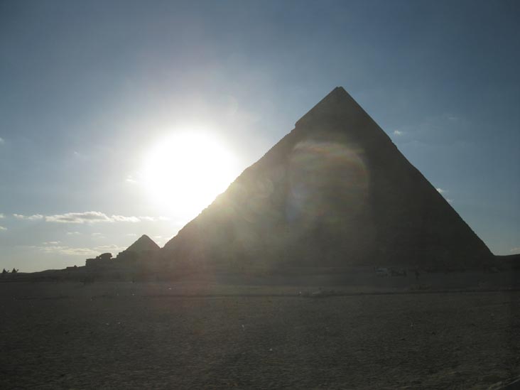 Pyramid of Khafre and Pyramid of Menkaure, Giza Pyramid Complex, Cairo, Egypt