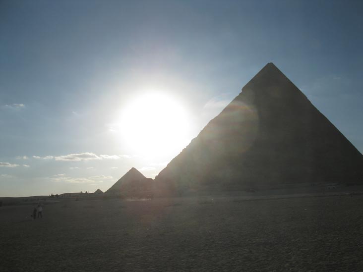 Pyramid of Khafre and Pyramid of Menkaure, Giza Pyramid Complex, Cairo, Egypt