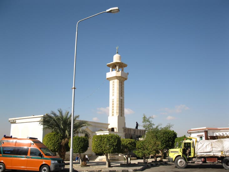Mosque, Sinai Rest House, Highway 33 Near Suez, Egypt