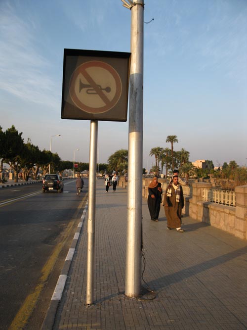 No Honking, Corniche el Nile, Luxor, Egypt