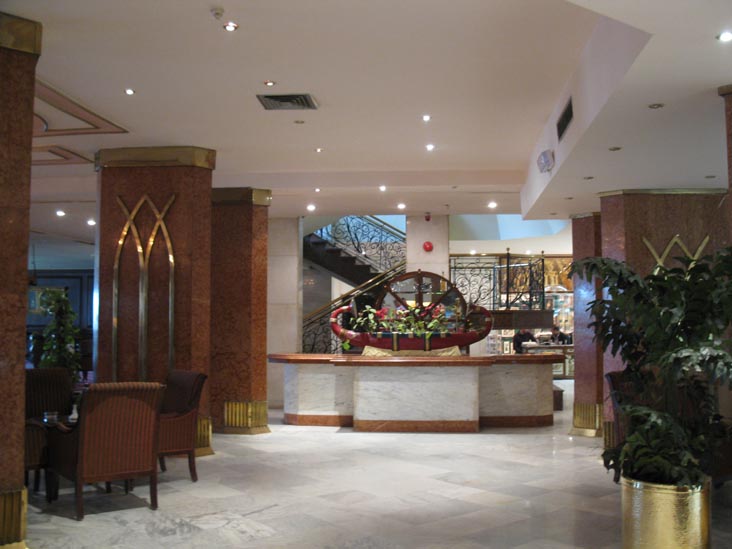 Pyramisa Isis Hotel & Suites Luxor, Khaled Ibn El Waild Street, Luxor, Egypt