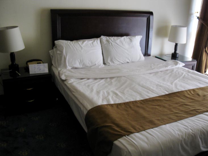 Room 403, Pyramisa Isis Hotel & Suites Luxor, Khaled Ibn El Waild Street, Luxor, Egypt