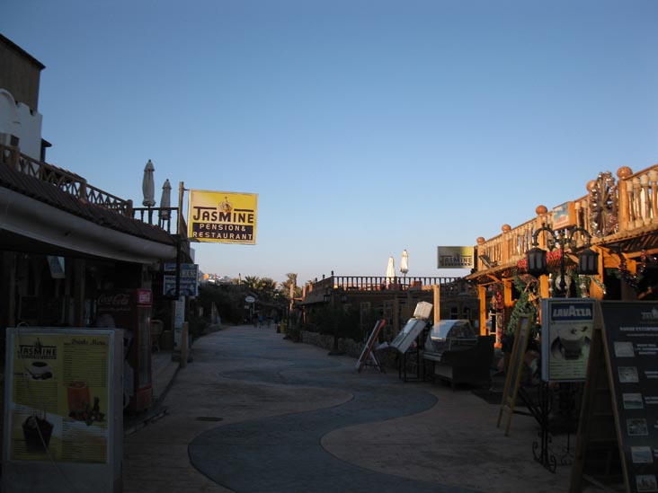 Jasmine Pension & Restaurant, Mashraba Waterfront Promenade, Dahab, Sinai, Egypt