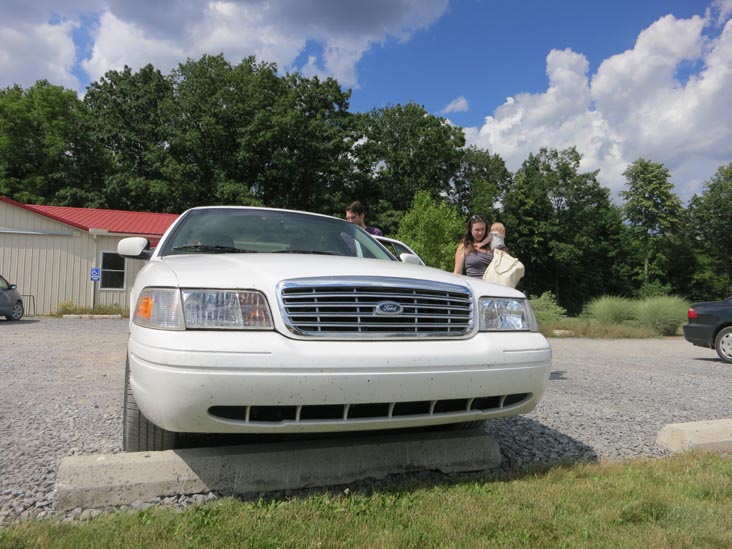 ford Crown Victoria, Red Tail Ridge Winery, 846 State Route 14, Penn Yan, New York