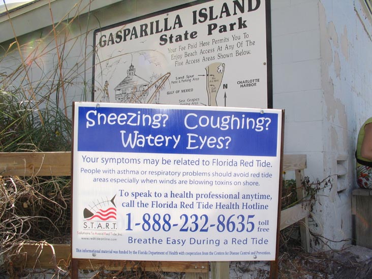 Red Tide Notice, Sand Spur Beach, Gasparilla Island State Park, Gasparilla Island, Florida