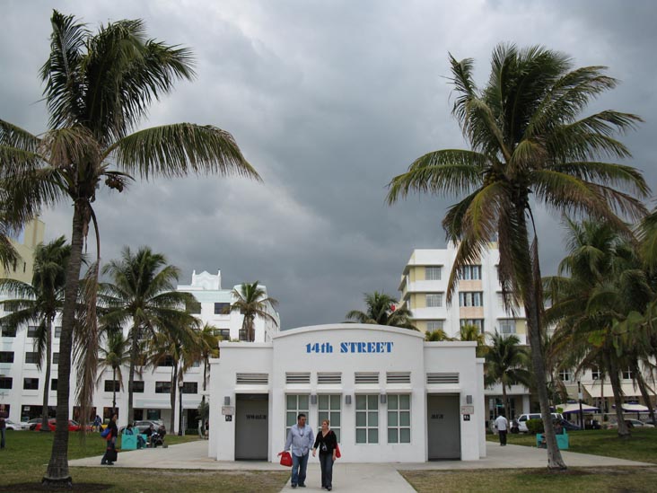 Lummus Park at 14th Street, South Beach, Miami, Florida