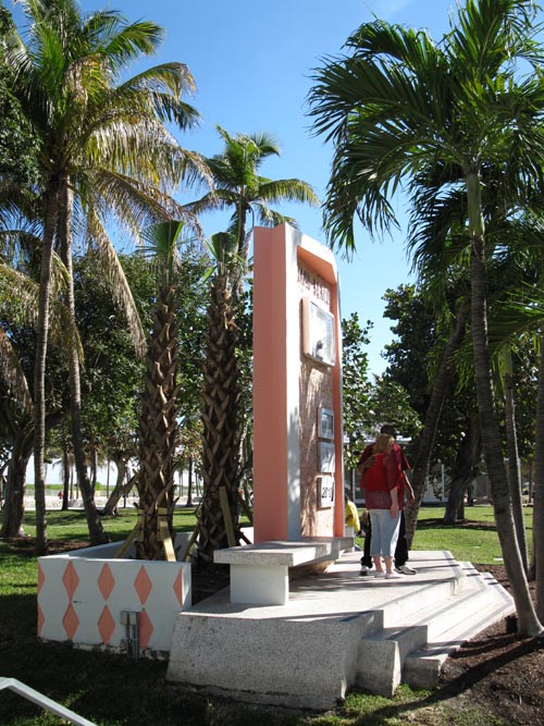 Miami Beach Thermometer Outside Art Deco Welcome Center, 1001 Ocean Drive, Lummus Park, South Beach, Miami, Florida