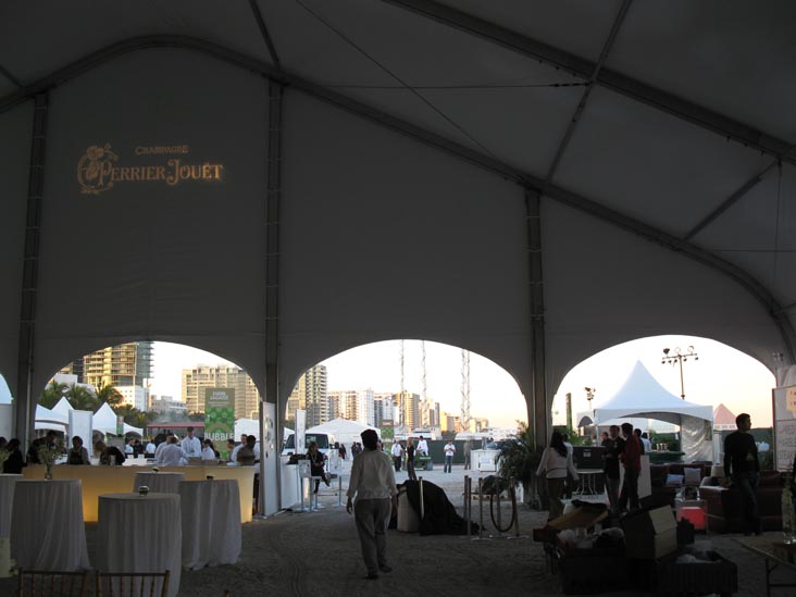 Bubble Q, South Beach Wine & Food Festival, South Beach, Miami, Florida, February 26, 2010