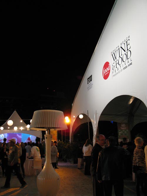 Bubble Q, South Beach Wine & Food Festival, South Beach, Miami, Florida, February 26, 2010