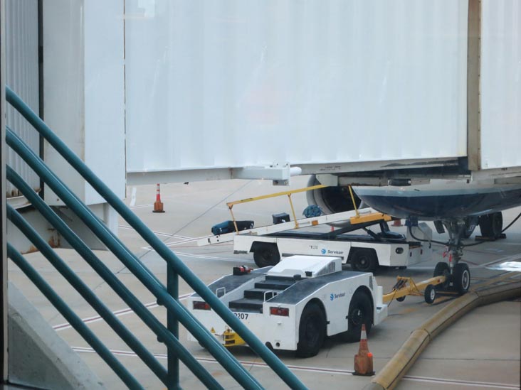 Sarasota-Bradenton International Airport, Sarasota, Florida, November 9, 2013