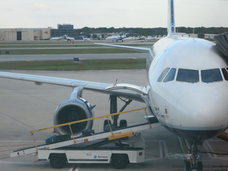 Sarasota-Bradenton International Airport, Sarasota, Florida, November 9, 2013