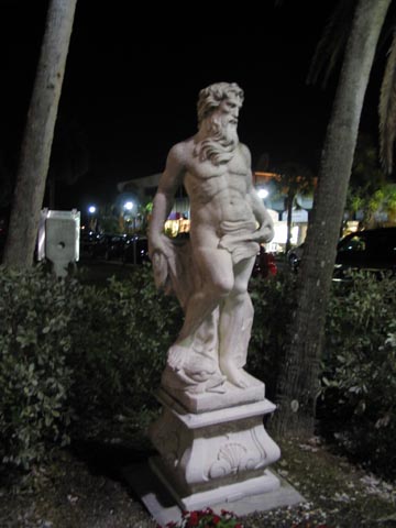 St. Armands Circle, Sarasota, Florida, November 11, 2004