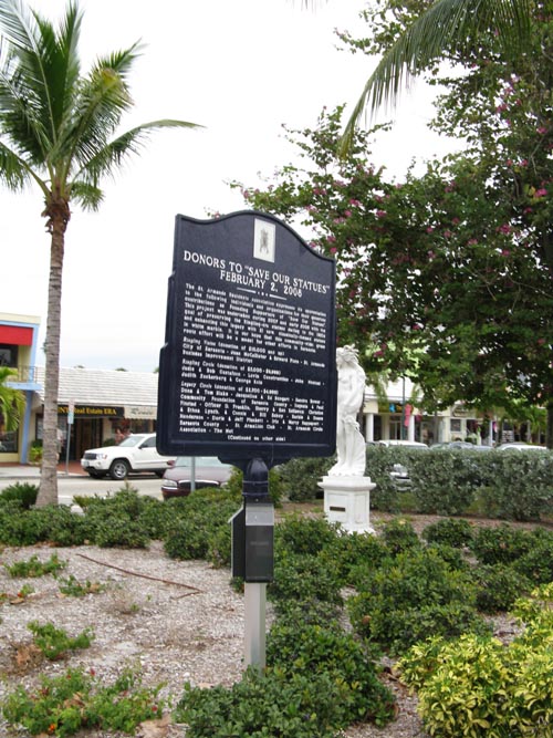 St. Armands Circle, Sarasota, Florida, November 10, 2009