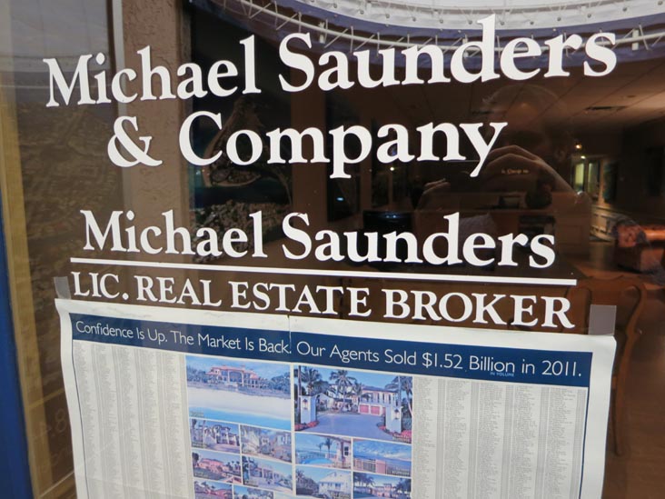 St. Armands Circle, Sarasota, Florida, November 5, 2012